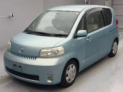 TOYOTA PORTE