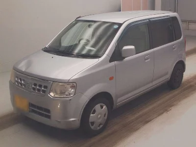 Nissan Otti