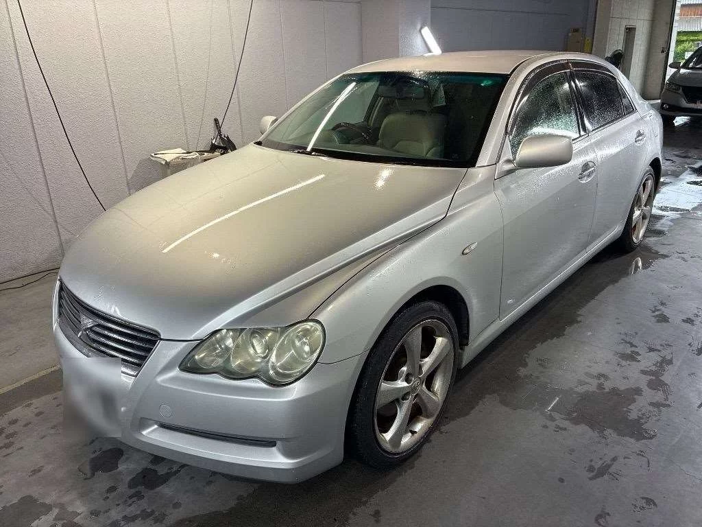 Toyota Mark X  с аукциона в Японии