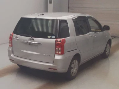 TOYOTA RAUM