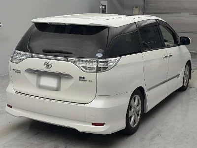 Toyota Estima Hybrid