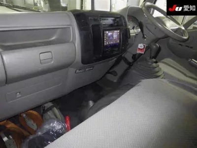 TOYOTA DYNA TRUCK