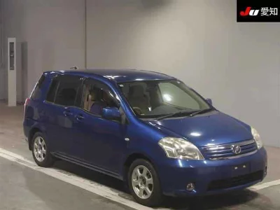 TOYOTA RAUM