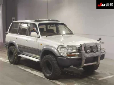 TOYOTA LAND CRUISER