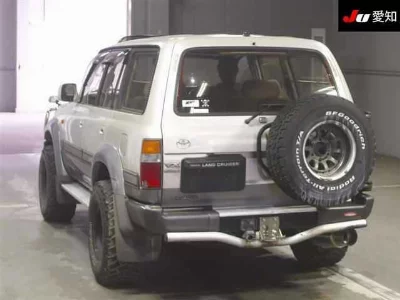 TOYOTA LAND CRUISER