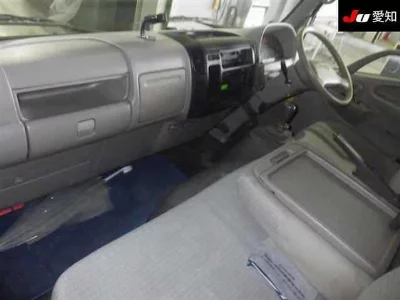 TOYOTA DYNA TRUCK
