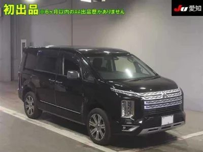 MITSUBISHI DELICA D:5