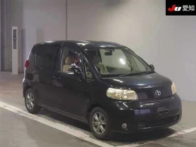 TOYOTA PORTE