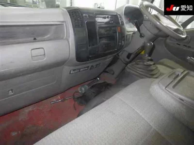 TOYOTA DYNA TRUCK