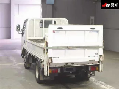 TOYOTA DYNA TRUCK