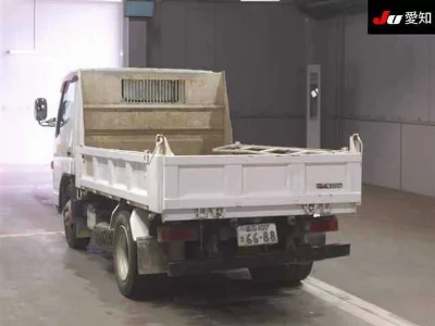 Mitsubishi Fuso Canter