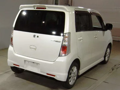 SUZUKI WAGON R STINGRAY