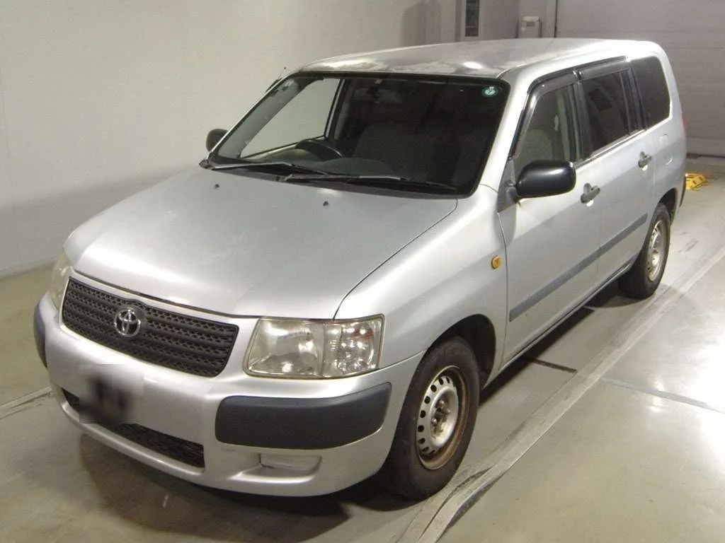 Toyota Succeed  с аукциона в Японии