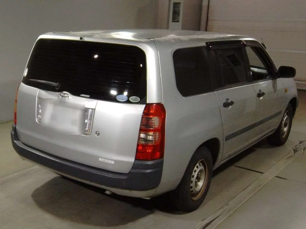Toyota Succeed  с аукциона в Японии