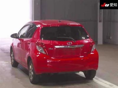TOYOTA VITZ