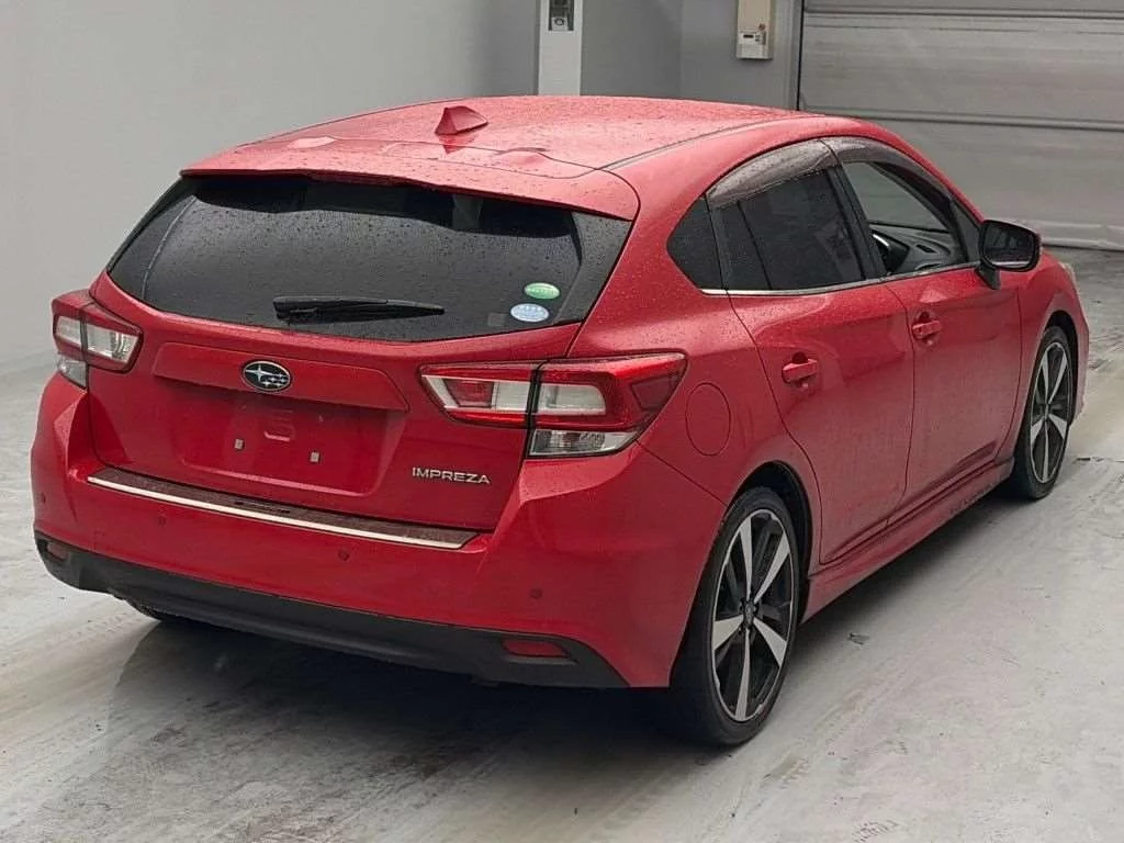 Subaru Impreza  с аукциона в Японии