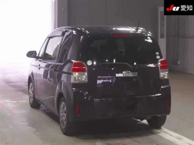 TOYOTA SPADE