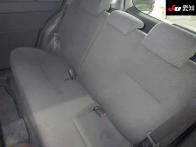 TOYOTA RAUM