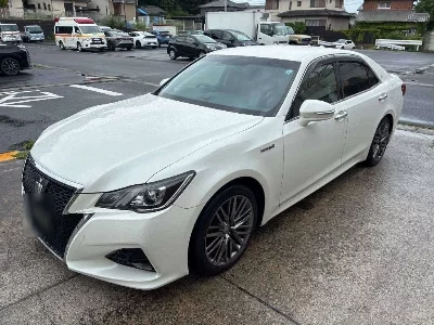 TOYOTA CROWN HYBRID