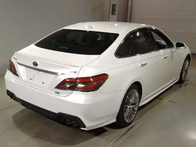 TOYOTA CROWN HYBRID