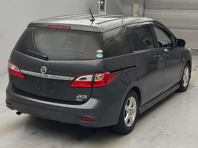 Nissan Lafesta