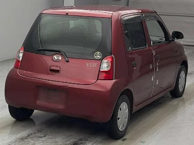 DAIHATSU ESSE