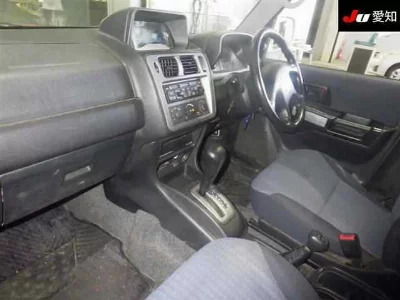 Mitsubishi Pajero iO