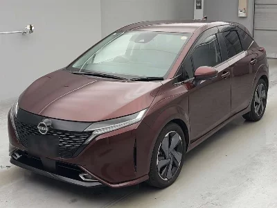 Nissan Aura