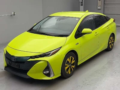 TOYOTA PRIUS PHV