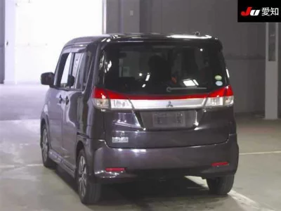 Mitsubishi Delica D:2