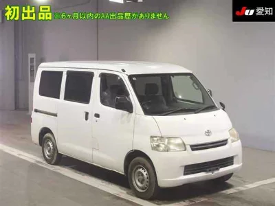 TOYOTA TOWN ACE VAN