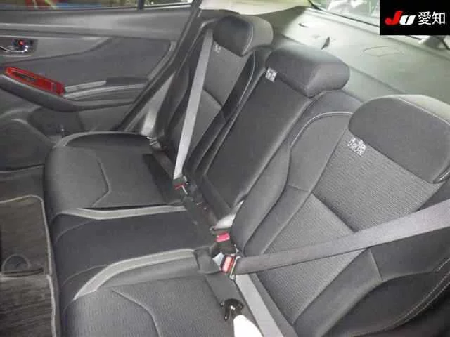 Subaru Impreza  с аукциона в Японии
