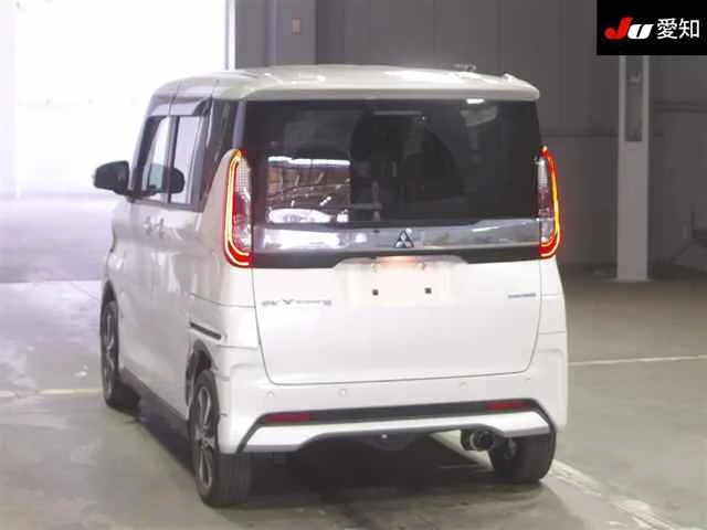 Mitsubishi eK X Space  с аукциона в Японии