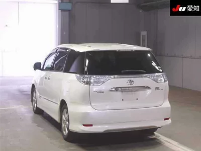 TOYOTA ESTIMA HYBRID