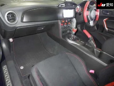 TOYOTA 86