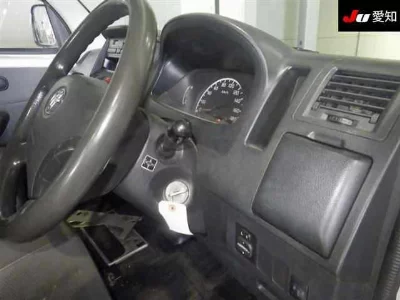 TOYOTA LITE ACE VAN