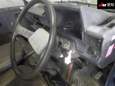 TOYOTA LITE ACE TRUCK