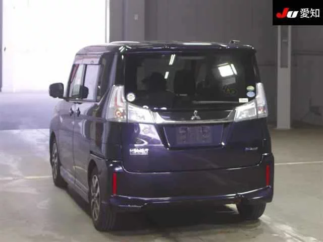 Mitsubishi Delica D:2  с аукциона в Японии