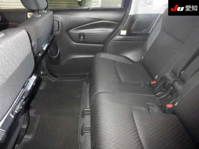 Mitsubishi Delica D:2