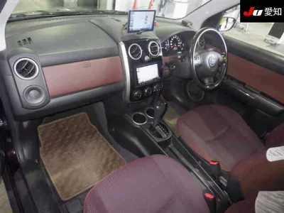 MAZDA VERISA
