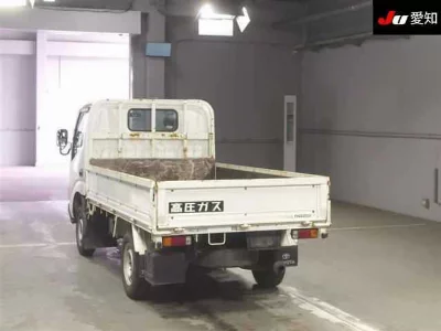 TOYOTA DYNA TRUCK