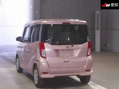 Mitsubishi eK X Space