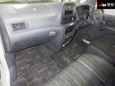 TOYOTA LITE ACE VAN
