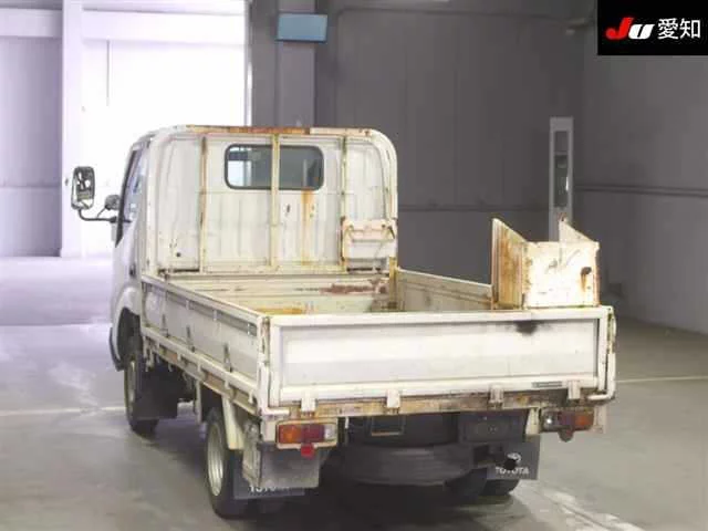 Toyota ToyoAce  с аукциона в Японии