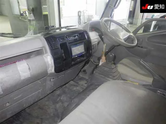 Toyota ToyoAce  с аукциона в Японии