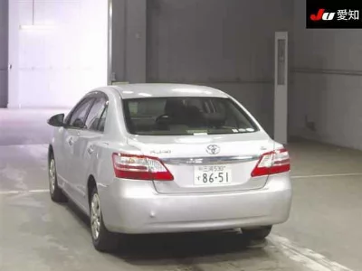 TOYOTA PREMIO