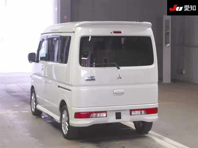 Mitsubishi Town Box  с аукциона в Японии