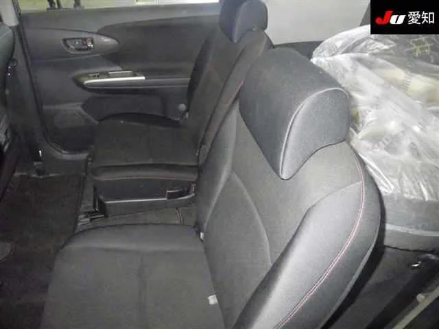 Toyota Wish  с аукциона в Японии