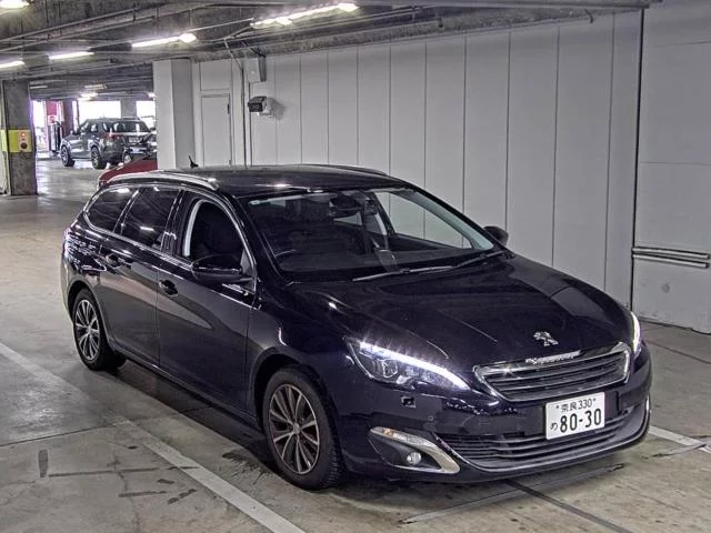 Peugeot 308  с аукциона в Японии