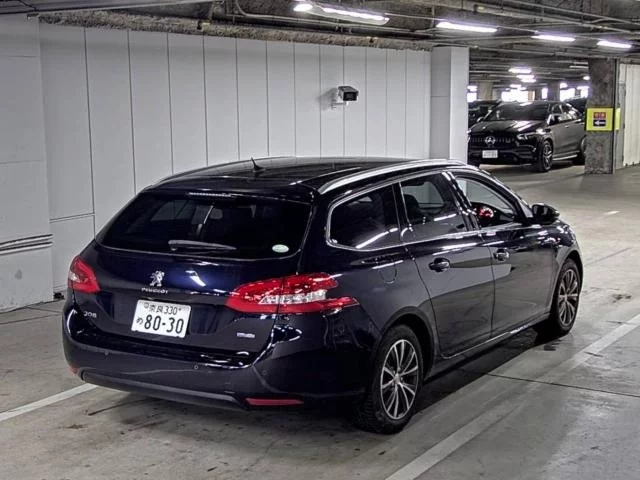 Peugeot 308  с аукциона в Японии